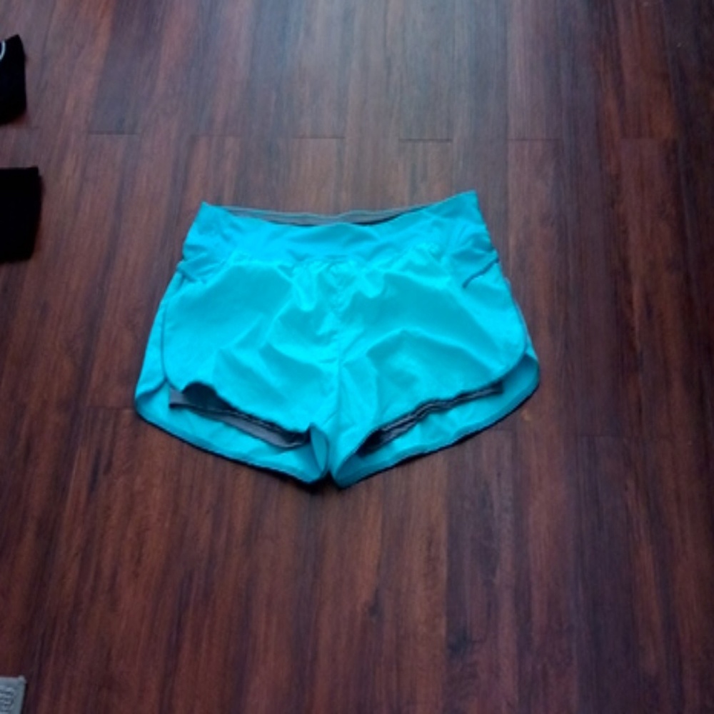 Running shorts